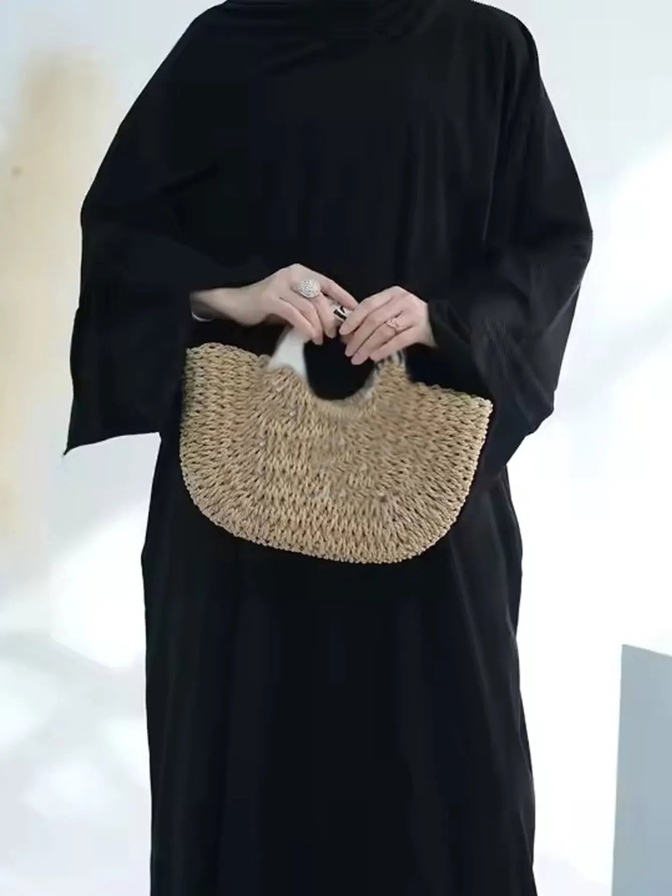 2025 Hot Sells Muslim Winter Abaya with Cuff Slits Middle East Style for Saudi Qatar Ramadan Celebrations and Chilly Season Wear