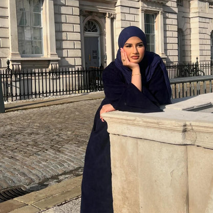 2025 Hot Sells Muslim Winter Abaya with Cuff Slits Middle East Style for Saudi Qatar Ramadan Celebrations and Chilly Season Wear