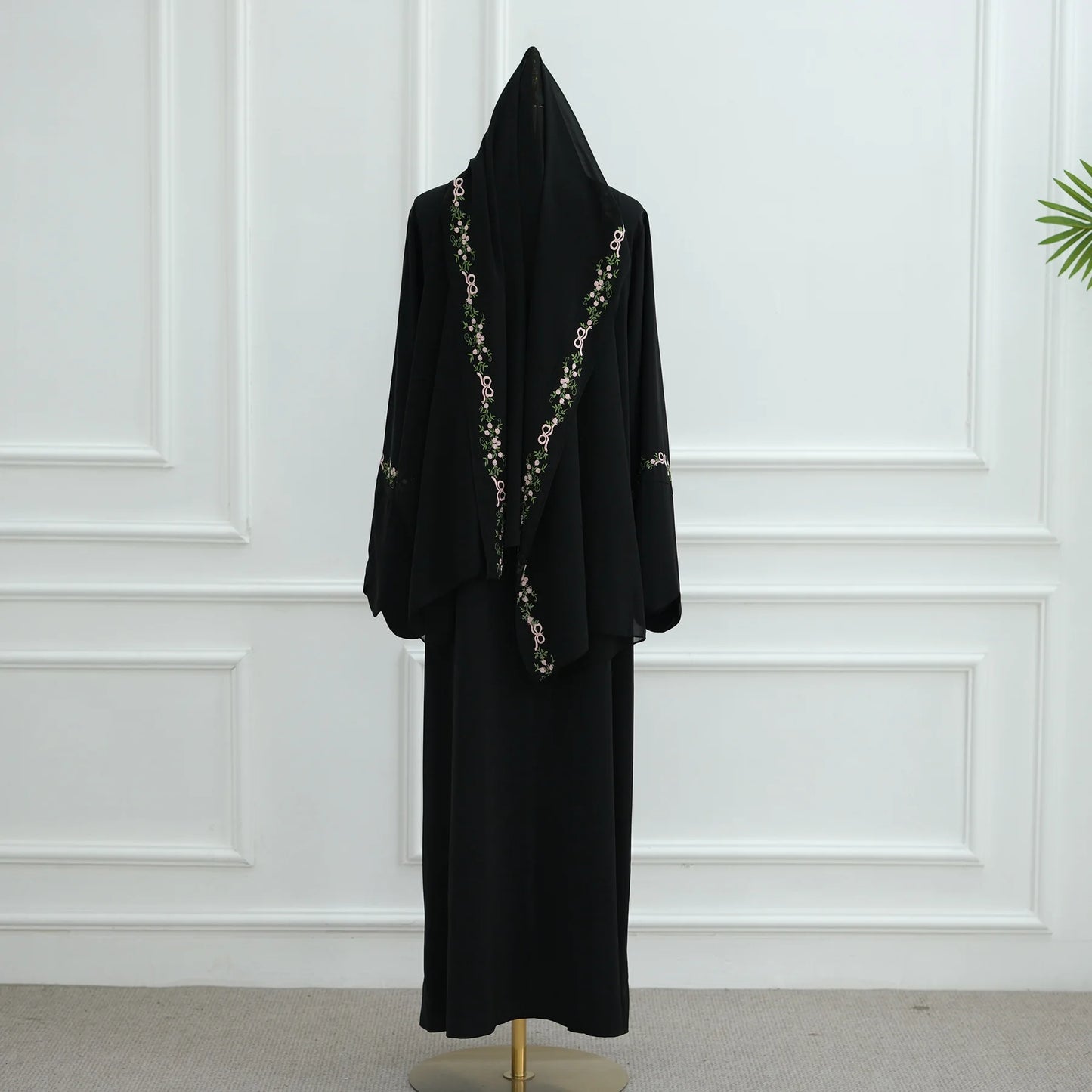 Luxurious Floral Embroidery Hijab Dress for Muslim Women Elegant Dubai Modest Abaya Eid Islam Party Jalabiya Turkey Kaftan Robe