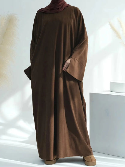 2025 Hot Sells Muslim Winter Abaya with Cuff Slits Middle East Style for Saudi Qatar Ramadan Celebrations and Chilly Season Wear
