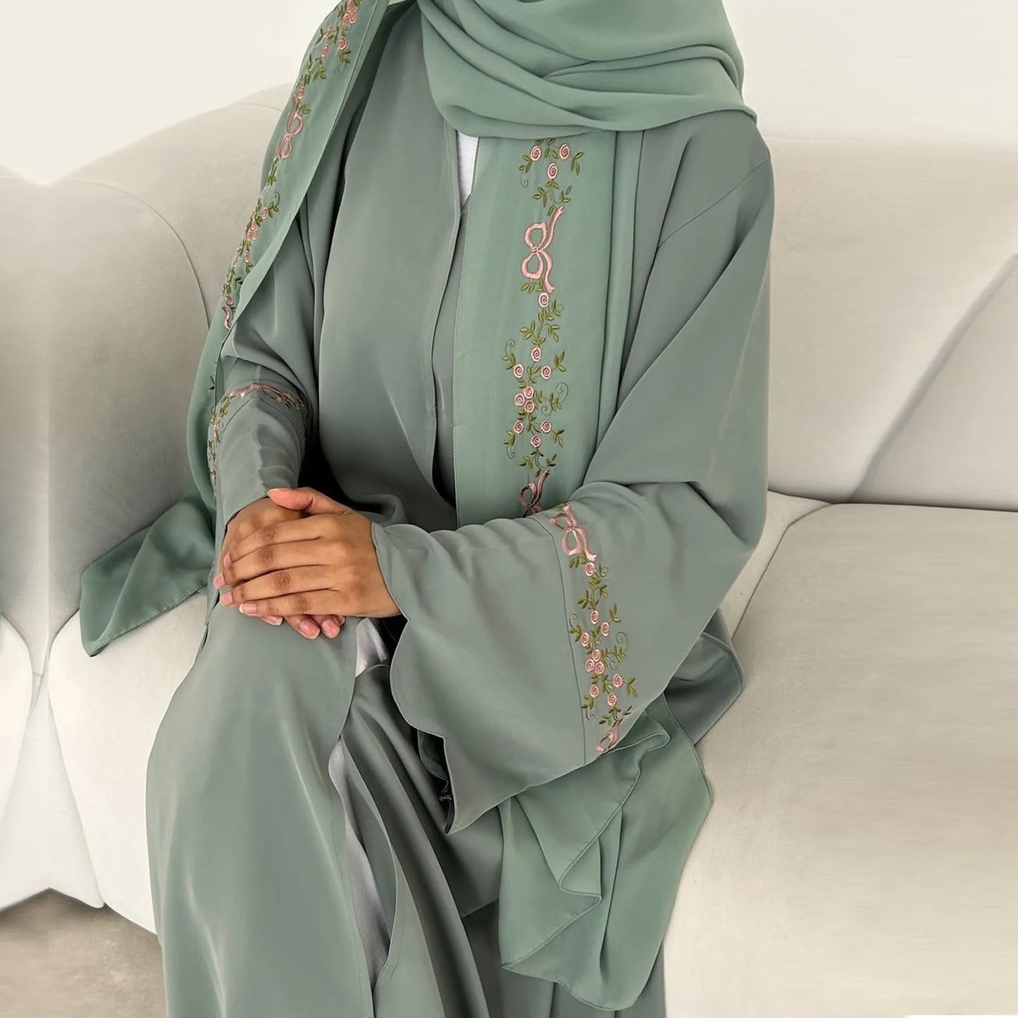 Luxurious Floral Embroidery Hijab Dress for Muslim Women Elegant Dubai Modest Abaya Eid Islam Party Jalabiya Turkey Kaftan Robe