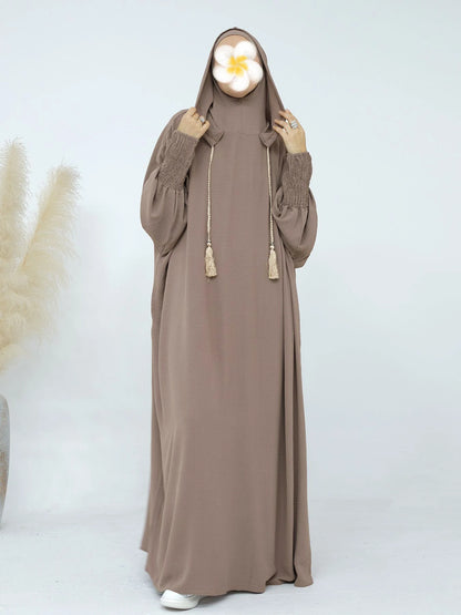 Women Tassel Abayas Muslim Ramadan Prayer Clothing With Hooded Jalaba Solid Casual Batwing Sleeve Arab Oriental Robe Eid Djellab